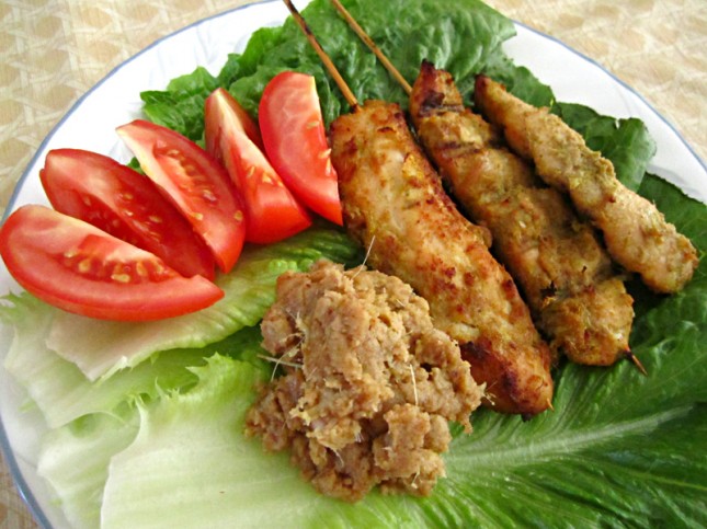 satay-sauce-paleo-style-delightful-taste-buds