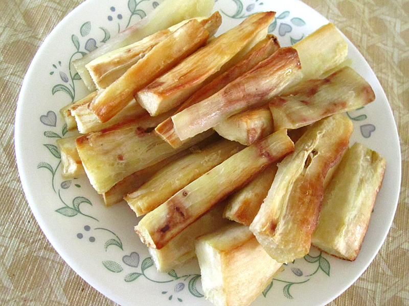 Oven Roasted Yucca Roots Delightful Taste Buds