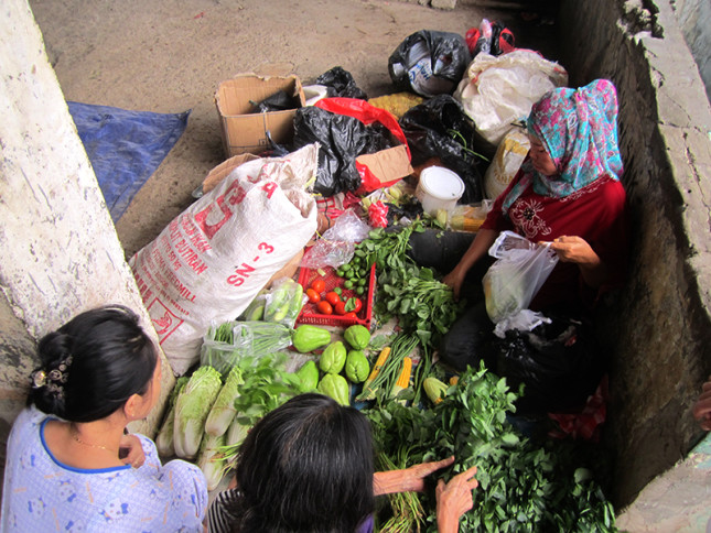 One of my parent's regular vendor for produce.